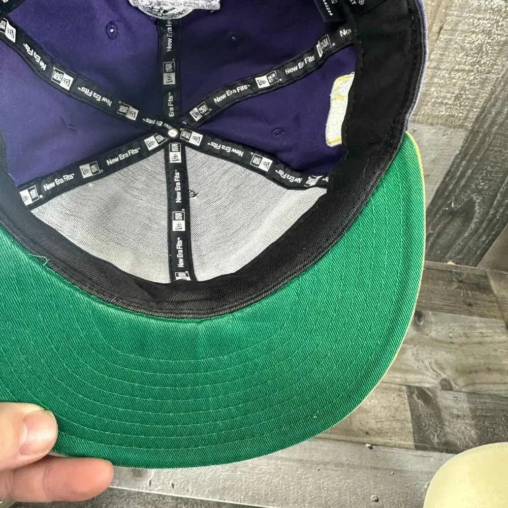 NBA‎ Los Angeles Lakers SnapBack Hat Cap New Era Purple Hardwood Classics
